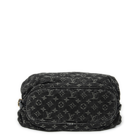 Louis Vuitton XS Hobo - Picture 6 of 10